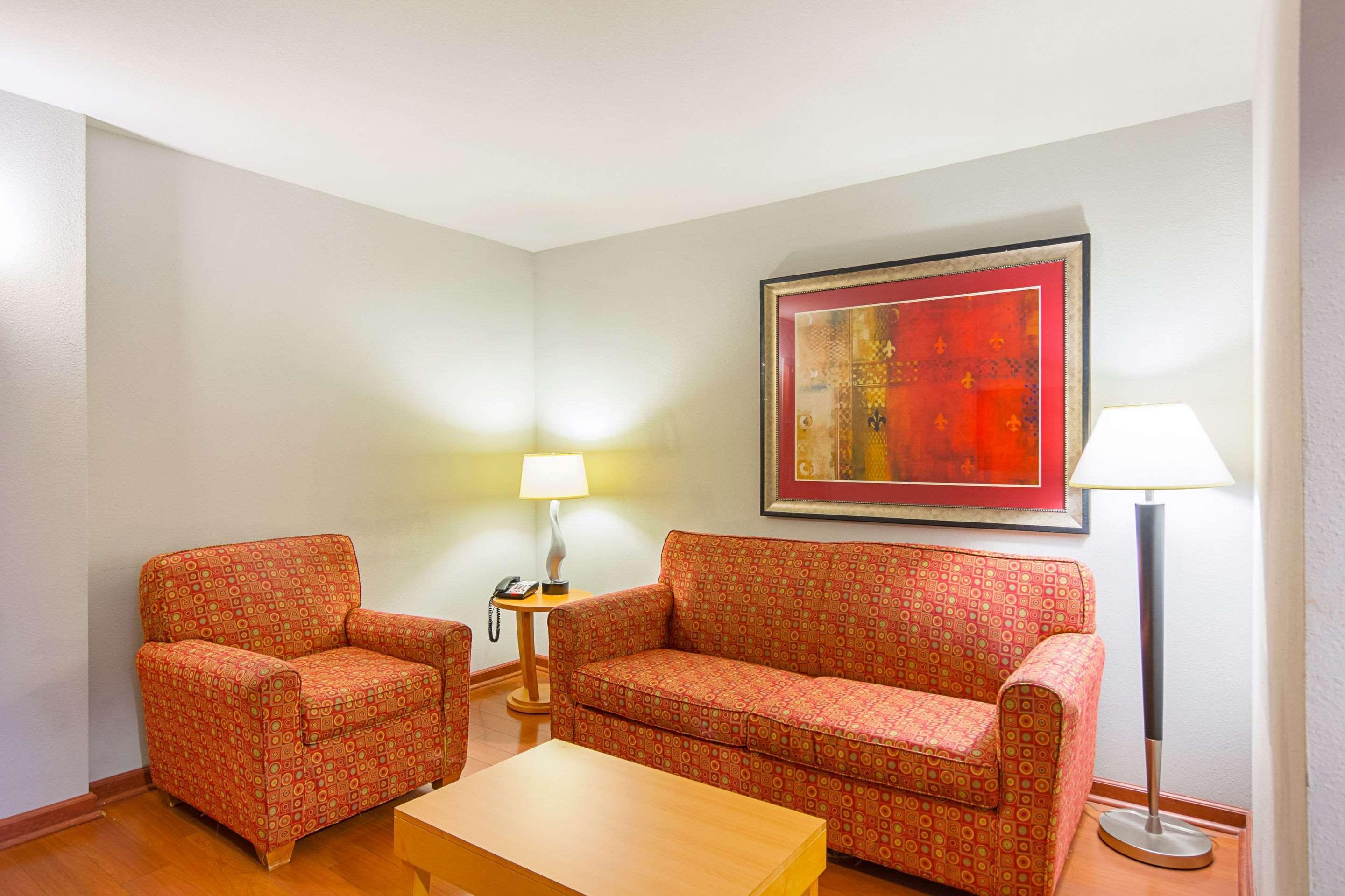 Comfort Suites At Virginia Center Commons Glen Allen Exteriör bild