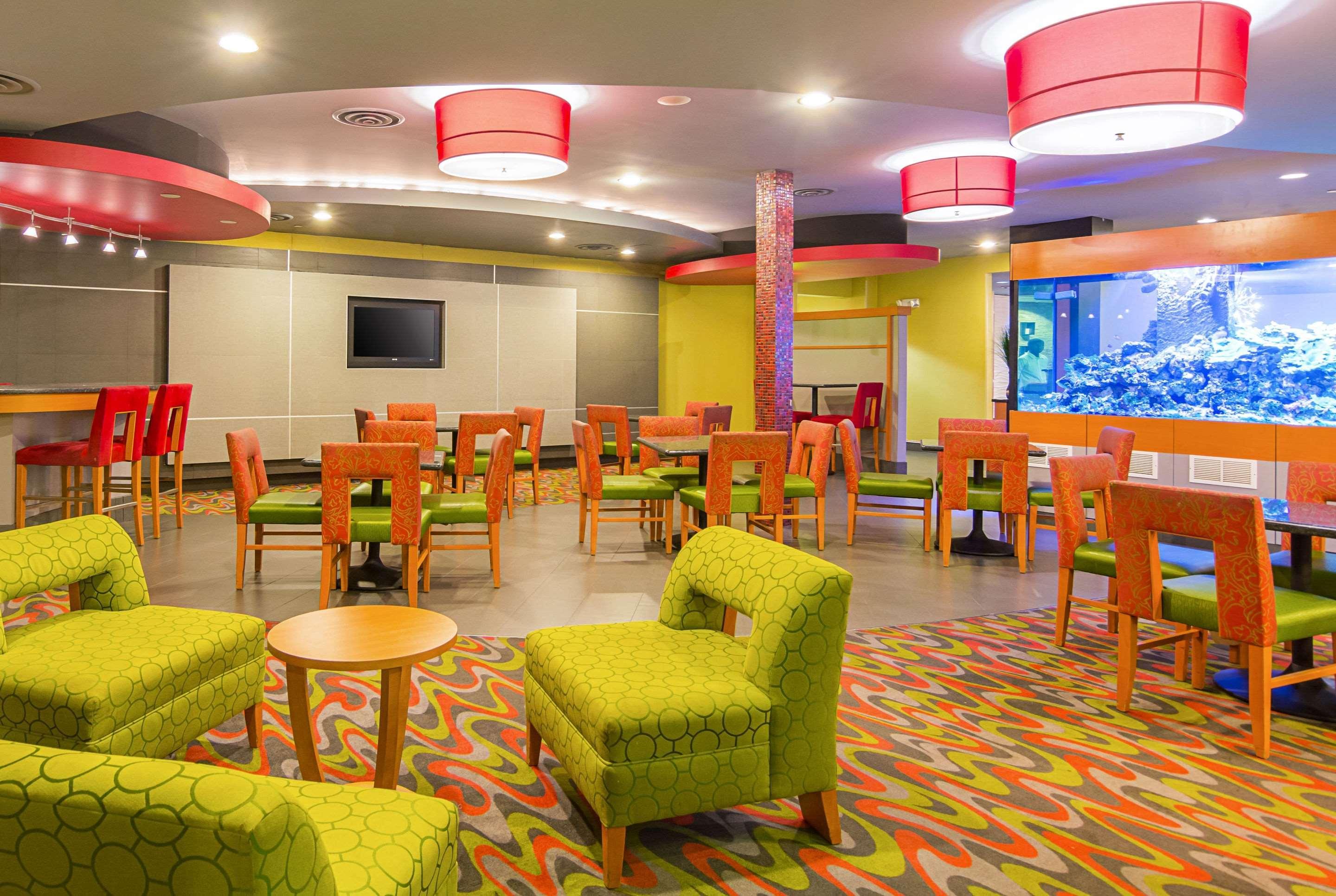 Comfort Suites At Virginia Center Commons Glen Allen Exteriör bild