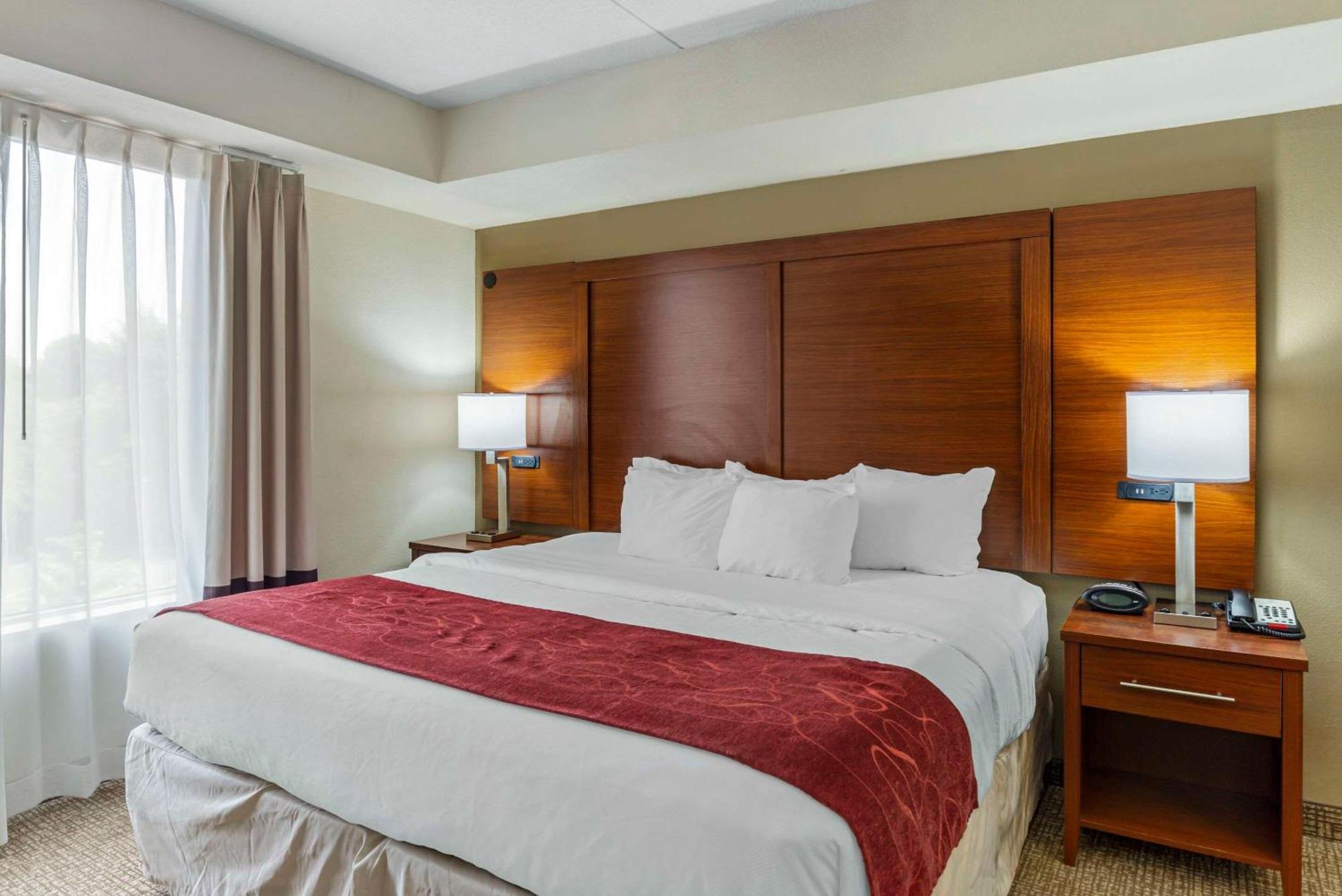 Comfort Suites At Virginia Center Commons Glen Allen Exteriör bild