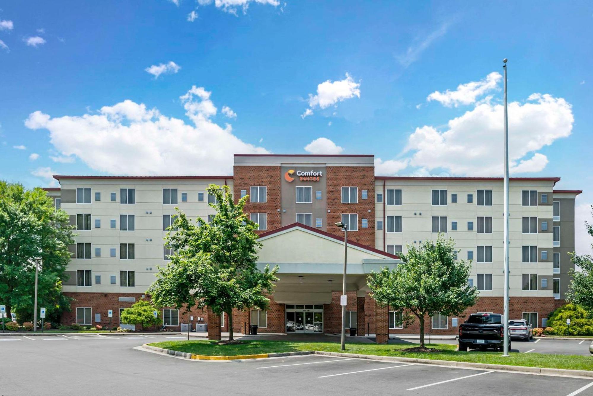 Comfort Suites At Virginia Center Commons Glen Allen Exteriör bild